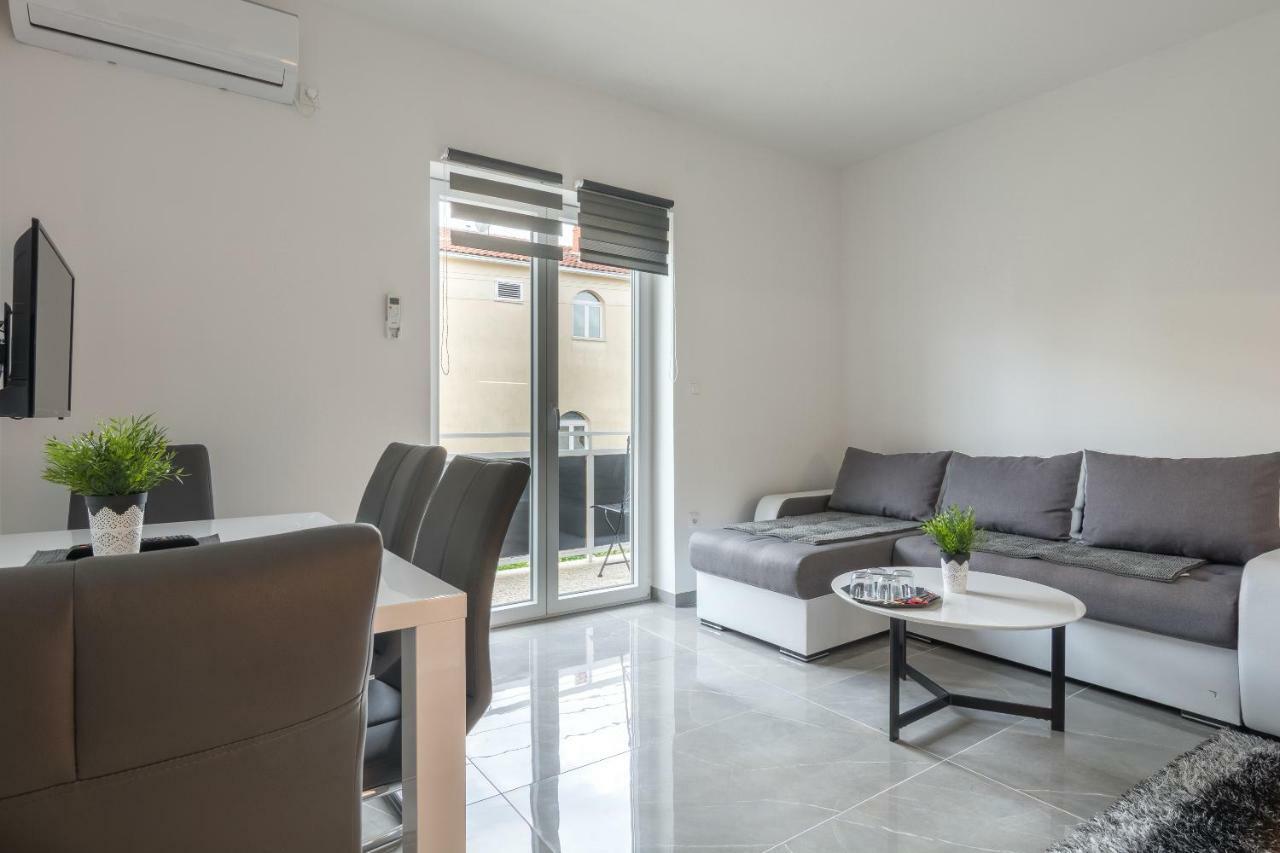 Luxury Apartment Melissa Vodice Luaran gambar